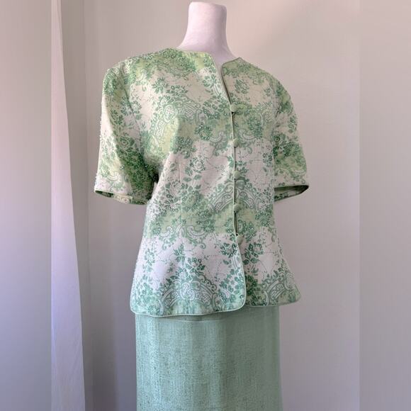 Vintage ‘90s Papell 100% Silk Green Beaded Short Sleeve Jacket + Midi Skirt Set - Picture 4 of 11